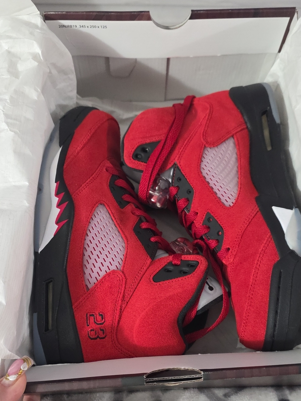 Mens 8.5/ Womens 10-Red Suede High-Top Sneakers - Stylish Performance Shoe